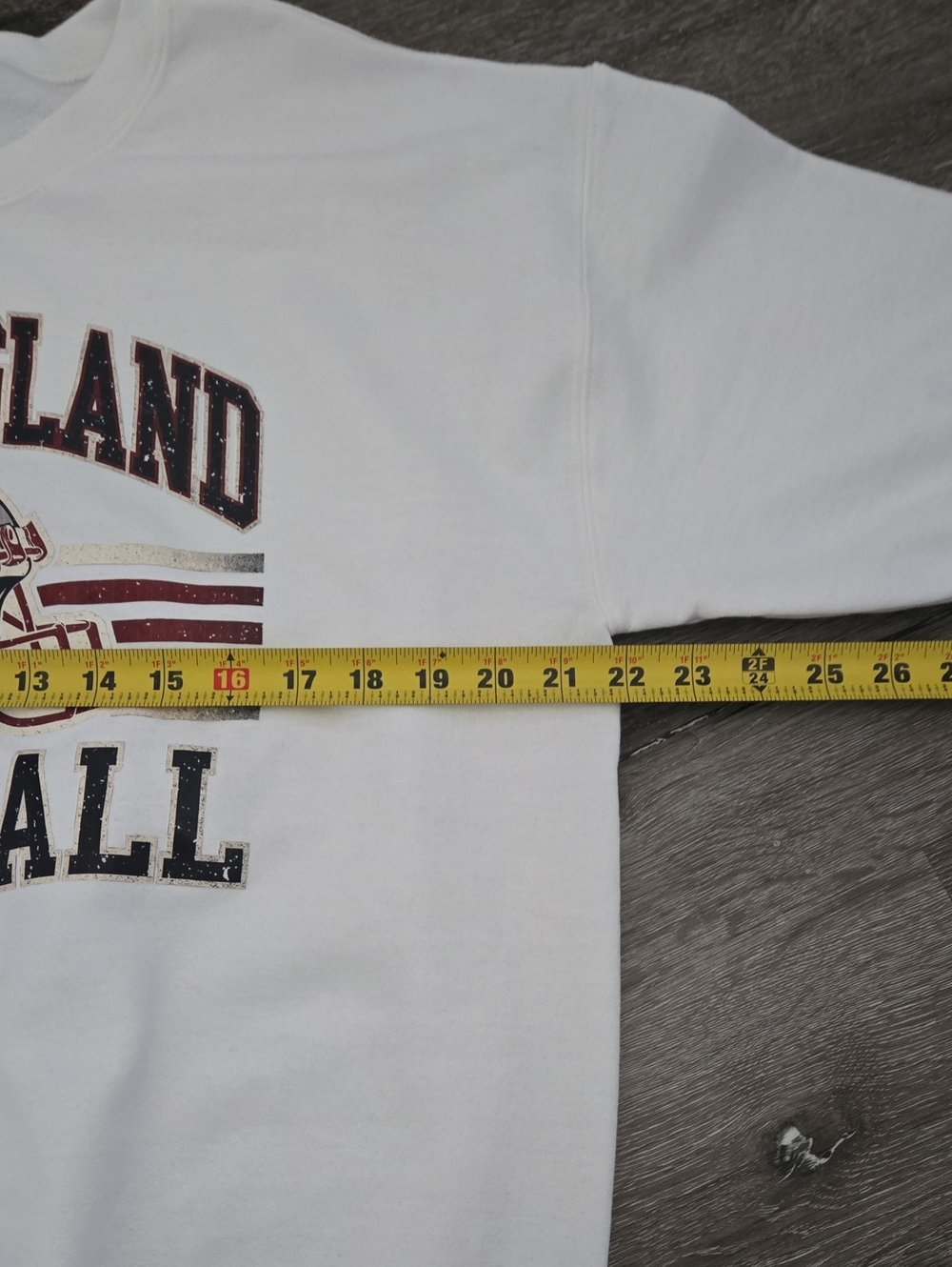 Gildan New England Football White Fleece Pullover Sweater Medium Unisex - Picture 8 of 9